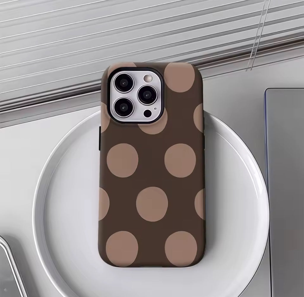 Brown Background with Dots IPhone17 Must-Haves Phone Case for IPhone